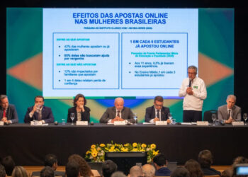 Autoridades durante apresentação de dados e medidas relacionadas às apostas online no Brasil