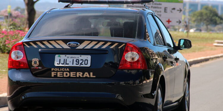 Viatura da Polícia Federal em imagem ilustrativa